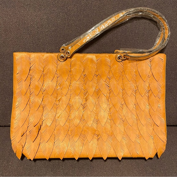 SOLD! New Boutique Vegan Leaf Layered Shopper/Handbag/Tote - Picture 2 of 7